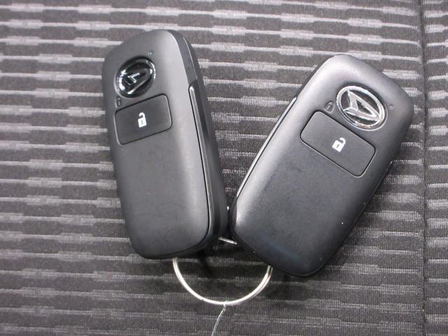 ハイゼットカーゴクルーズ４ＷＤ　両側スライドドア　ＵＳＢ入力端子　Ｂｌｕｅｔｏｏｔｈ　オートライト　キーフリー　アイドリングストップ　衝突被害軽減システム　レーンアシスト　オートマチックハイビーム　ティーゼットデオプラス（岡山県）の中古車