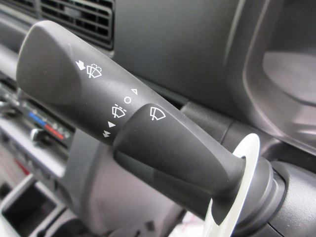 ハイゼットトラックスタンダード　農用スペシャル４ＷＤ　ＭＴ５速　ＡＭ／ＦＭラジオ　荷台作業灯　オートライト　アイドリングストップ　衝突被害軽減システム　レーンアシスト　オートマチックハイビーム　ティーゼットデオプラス（岡山県）の中古車