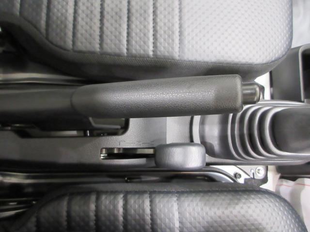 ハイゼットトラックスタンダード　農用スペシャル４ＷＤ　ＭＴ５速　ＡＭ／ＦＭラジオ　荷台作業灯　オートライト　アイドリングストップ　衝突被害軽減システム　レーンアシスト　オートマチックハイビーム　ティーゼットデオプラス（岡山県）の中古車