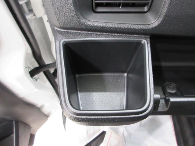 ハイゼットカーゴデラックス両側スライドドア　バックモニター　ディスプレイオーディオ　Ｂｌｕｅｔｏｏｔｈ　オートライト　キーレスエントリー　アイドリングストップ　衝突被害軽減システム　レーンアシスト　オートマチックハイビーム（岡山県）の中古車