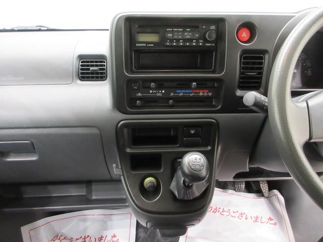 ハイゼットカーゴクルーズＭＴ５速　両側スライドドア　キーレスエントリー　ＣＤチューナー　電動格納式ドアミラー　エアコン　パワーステアリング　パワーウィンドウ　運転席エアバッグ　ＡＢＳ　ティーゼットデオプラス（岡山県）の中古車
