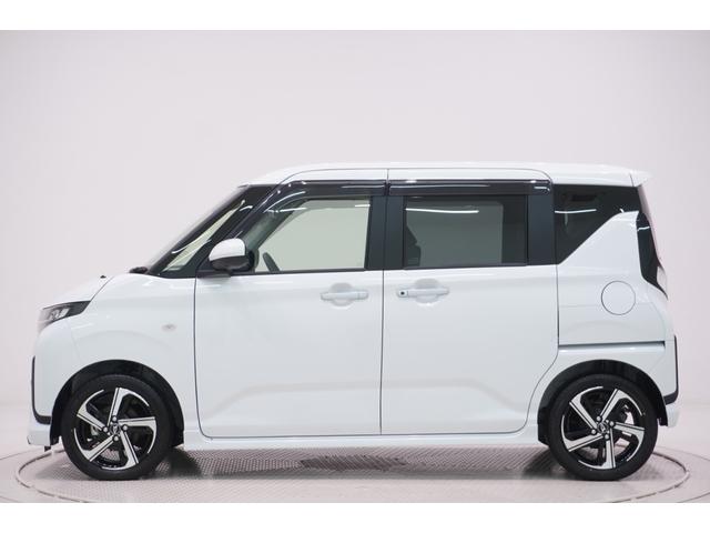 ムーヴ 中古車 ＲＳパノラマモニター　１０インチナビ　ドライブレコーダー　両側パワースライドドア　ＵＳＢ入力端子　Ｂｌｕｅｔｏｏｔｈ　オートライト　キーフリー　アイドリングストップ　ティーゼットデオプラス