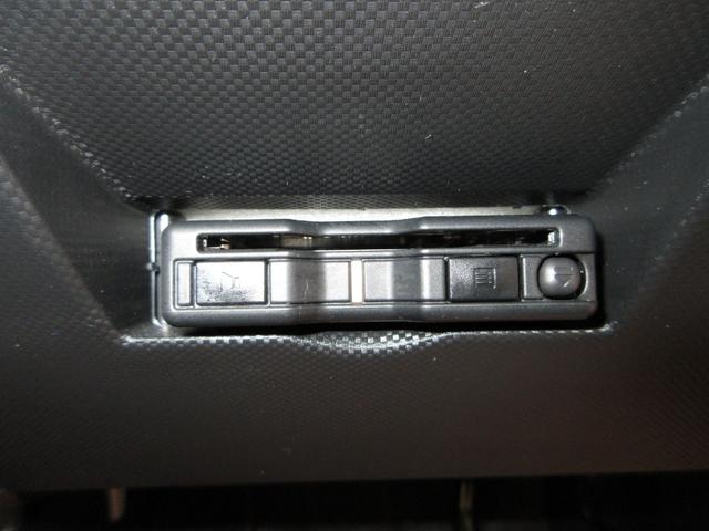 ロッキーＸ　ＨＥＶパノラマモニター　９インチナビ　ドライブレコーダー　ＵＳＢ入力端子　Ｂｌｕｅｔｏｏｔｈ　オートライト　キーフリー　衝突被害軽減システム　レーンアシスト　オートマチックハイビーム　ティーゼットデオプラス（岡山県）の中古車