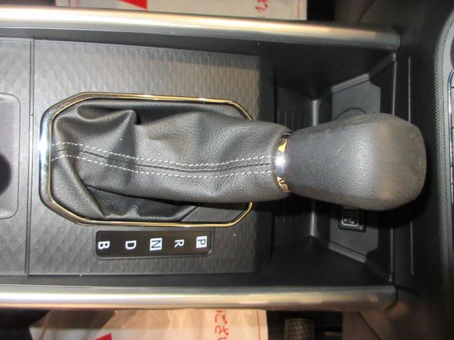 ロッキーＸ　ＨＥＶパノラマモニター　９インチナビ　ドライブレコーダー　ＵＳＢ入力端子　Ｂｌｕｅｔｏｏｔｈ　オートライト　キーフリー　衝突被害軽減システム　レーンアシスト　オートマチックハイビーム　ティーゼットデオプラス（岡山県）の中古車