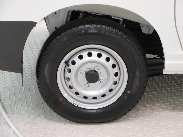 ハイゼットカーゴデラックスバックモニター　９インチディスプレイオーディオ　ドライブレコーダー　両側スライドドア　ＵＳＢ入力端子　ＵＳＢ入力端子　オートライト　キーレスエントリー　アイドリングストップ　ティーゼットデオプラス（岡山県）の中古車