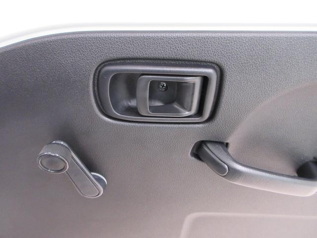 ハイゼットトラックスタンダード　農用スペシャル４ＷＤ　荷台作業灯　ＡＭ／ＦＭラジオ　オートライト　アイドリングストップ　衝突被害軽減システム　レーンアシスト　オートマチックハイビーム　ティーゼットデオプラス（岡山県）の中古車