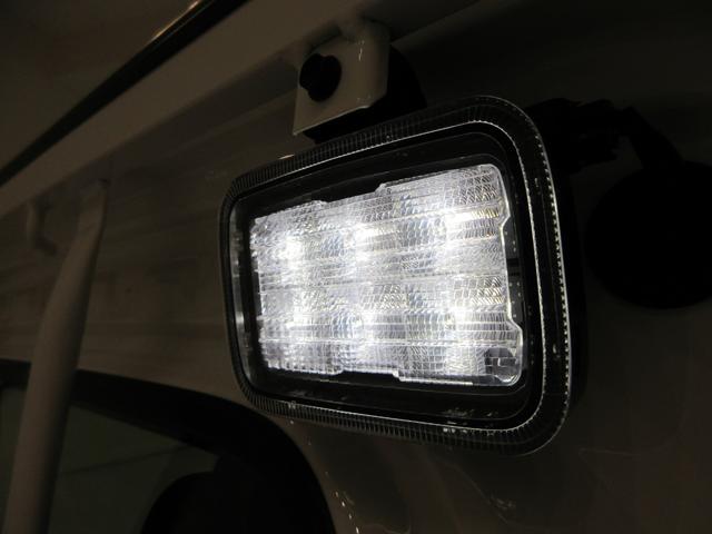 ハイゼットトラックスタンダード　農用スペシャル４ＷＤ　荷台作業灯　ＡＭ／ＦＭラジオ　オートライト　アイドリングストップ　衝突被害軽減システム　レーンアシスト　オートマチックハイビーム　ティーゼットデオプラス（岡山県）の中古車
