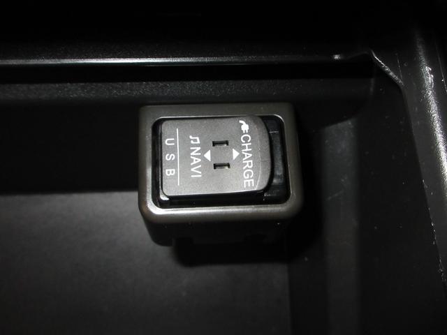 ハイゼットトラックジャンボエクストラLEDヘッドランプ 4WD 荷台作業灯 オートライト キーフリー アイドリングストップ ナビ USB入力端子 Bluetooth 衝突被害軽減システム レーンアシスト オートマチックハイビーム(岡山県)の中古車