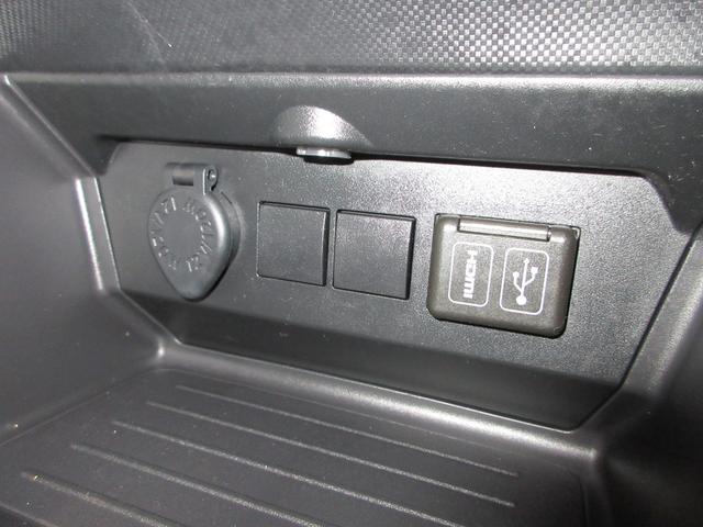 ロッキーX HEVパノラマモニター 9インチナビ ドライブレコーダー USB入力端子 Bluetooth オートライト キーフリー 衝突被害軽減システム レーンアシスト オートマチックハイビーム ティーゼットデオプラス(岡山県)の中古車