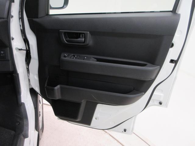 ハイゼットカーゴクルーズ４ＷＤ　５ＭＴ　両側スライドドア　オートライト　キーレスエントリー　アイドリングストップ　衝突被害軽減システム　レーンアシスト　オートマチックハイビーム　ティーゼットデオプラス（岡山県）の中古車