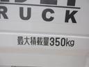 オートライト　４ＷＤ　ＭＴ５速　荷台作業灯　ＡＭ／ＦＭラジオ　エアコン　パワーステアリング　運転席エアバッグ　ＡＢＳ　衝突被害軽減システム　レーンアシスト　オートマチックハイビーム（岡山県）の中古車