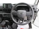 ４ＷＤ　荷台作業灯　バックモニター　７インチナビ　ドライブレコーダー　ＵＳＢ入力端子　Ｂｌｕｅｔｏｏｔｈ　オートライト　キーフリー　アイドリングストップ　ティーゼットデオプラス（岡山県）の中古車