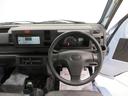 ＭＴ５速　ＣＤチューナー　エアコン　パワーステアリング　運転席エアバッグ　ティーゼットデオプラス（岡山県）の中古車