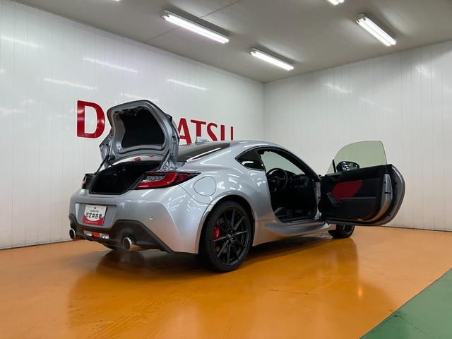 ＧＲ８６ＲＺ衝突被害軽減ブレーキシステム　ドラレコ　ｂｒｅｍｂｏ製ベンチレーテッドディスクブレーキ　パドルシフト　クルーズコントロール　ステアリングスイッチ　シートヒーター　Ｂカメラ　キーフリー（神奈川県）の中古車