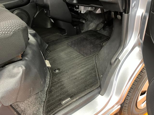 ハイゼットカーゴスローパー　リヤレス＋補助シート福祉車両　車椅子乗車　電動ウインチ　ドラレコ　両側スライドドア　エアコン　ＵＳＢ接続端子　アイドリングストップ　リヤファン　パワーウインドウ　Ｂカメラ　キーレス（神奈川県）の中古車