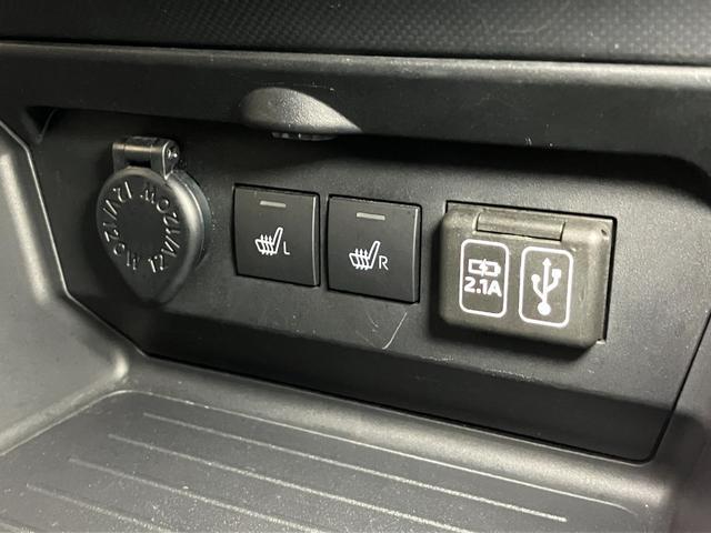 ロッキープレミアムサポカーＳワイド適合　ハイブリッド車　電動パーキングブレーキ　ＵＳＢ接続端子　ステアリングスイッチ　全車速追従機能付ＡＣＣ　シートヒーター　Ｓ−ペダル　コーナーセンサー　キーフリー（神奈川県）の中古車