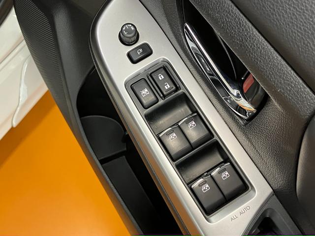 レヴォーグ１．６ＧＴ−Ｓアイサイト衝突被害軽減ブレーキ　ドラレコ　ステアリングスイッチ　クルーズコントロール　パドルシフト　ブラインドスポットモニター　電動パーキングブレーキ　アイドリングストップ　Ｐスタート　ＥＴＣ　キーフリー（神奈川県）の中古車