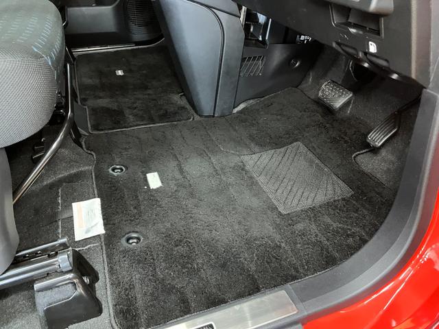 トールカスタムＧ　ターボサポカーＳワイド適合　両側オートスライドドア　全車速追従機能付ＡＣＣ　電動パーキングブレーキ　パノラマモニター対応　ＵＳＢ接続端子　Ｐスタート　コーナーセンサー　キーフリー（神奈川県）の中古車