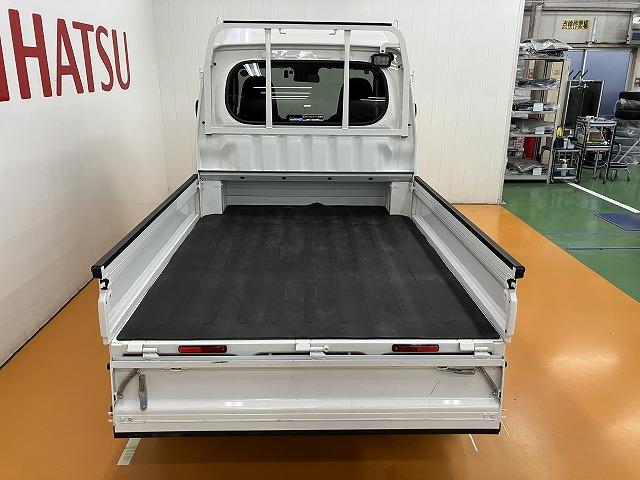 ハイゼットトラックジャンボエクストラサポカーＳワイド適合　ドラレコ　三方開　Ｂカメラ　ゴムマット　ＣＶＴ　エアコン　Ｐスタート　ＵＳＢ接続端子　ＥＴＣ　アイドリングストップ　コーナーセンサー　荷台作業灯　電動格納ミラー　キーフリー（神奈川県）の中古車