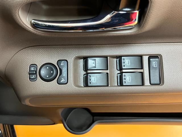 ムーヴキャンバスセオリーＧターボ　雹害車雹害車　サポカーＳワイド適合　Ｂカメラ　ＥＴＣ　ステアリングスイッチ　ＵＳＢ接続端子　両側オートスライドドア　電動パーキングブレーキ　シートヒーター　ワイヤレス充電器　ホッとカップホルダー　キーフリー（神奈川県）の中古車