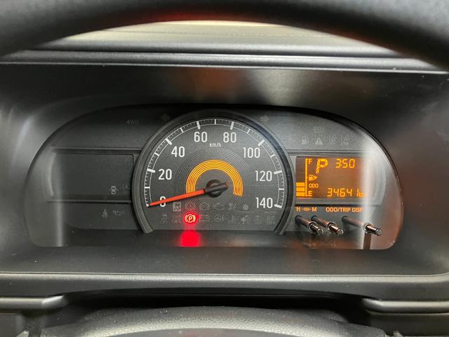 ハイゼットカーゴスローパー　リヤレス＋補助シート　ＳＡIII福祉車両　車いす乗車　電動ウインチ　オーディオ　エアコン　リヤファン　アイドリングストップ　　　オートハイビーム　横滑り防止機能　誤発進抑制機能　電動格納ミラー　パワーウインドウ　キーレス（神奈川県）の中古車