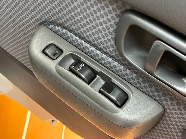 ハイゼットトラックジャンボ４ＷＤ　三方開　荷台作業灯　フォグランプ　ラジオ　エアコン　ＥＴＣ　パワーステアリング　パワーウインドウ　光軸調整ダイヤル　キーレス（神奈川県）の中古車
