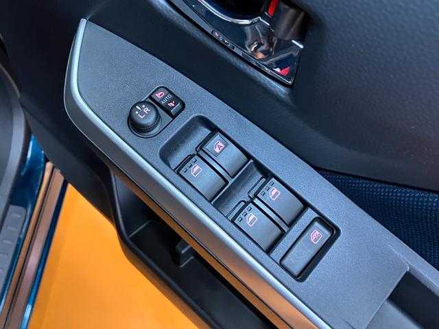 ルーミーカスタムＧ−ＴサポカーＳワイド適合　ドラレコ　両側オートスライドドア　全車速追従機能付ＡＣＣ　電動パーキングブレーキ　全周囲カメラ　ＵＳＢ接続端子　Ｐスタート　コーナーセンサー　ＥＴＣ　キーフリー（神奈川県）の中古車