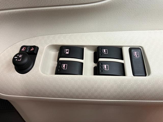 ムーヴキャンバスＧ　ＳＡIIIサポカーＳワイド適合　ドラレコ　パノラマモニター対応　両側オートスライドドア　ＭＩＮＩＬＩＴＥ製アルミホイール　ステアリングスイッチ　ＵＳＢ接続端子　ＥＴＣ　オートハイビーム　置きラクボックス（神奈川県）の中古車