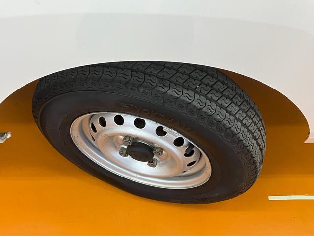 ハイゼットトラックスタンダードＳＡIIIｔ４ＷＤ　サポカーＳワイド適合　ラジオ　エアコン　横滑り防止機能　誤発進抑制機能　光軸調整ダイヤル　ＥＴＣ　パワーステアリング（神奈川県）の中古車