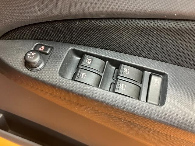 ムーヴカスタム　ＲＳ　ＳＡｍｏｍｏ製ステアリングホイール　オートエアコン　Ｐスタート　エコアイドル　横滑り防止機能　誤発進抑制機能　電動格納ミラー　パワーウインドウ　キーフリー（神奈川県）の中古車