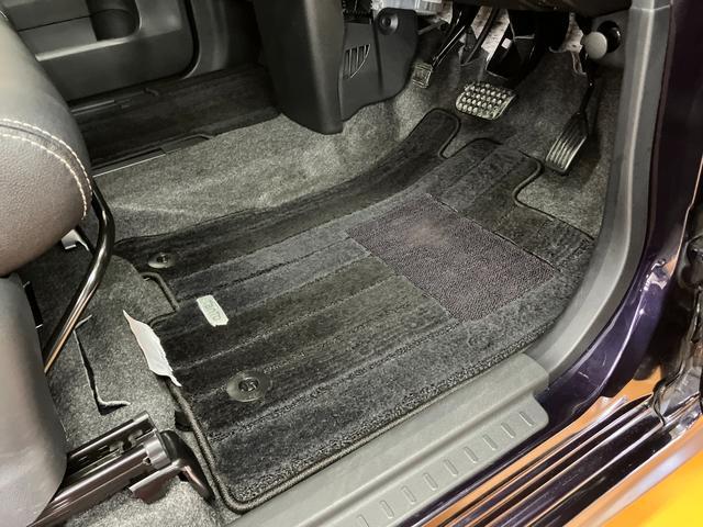 タントカスタムＲＳ　トップエディションＳＡIIIサポカーＳワイド適合　ミラクルオープンドア　両側オートスライドドア　Ｂカメラ　ＵＳＢ接続端子　ステアリングスイッチ　Ｐスタート　運転席シートヒーター　オートハイビーム　ＥＴＣ　キーフリー（神奈川県）の中古車