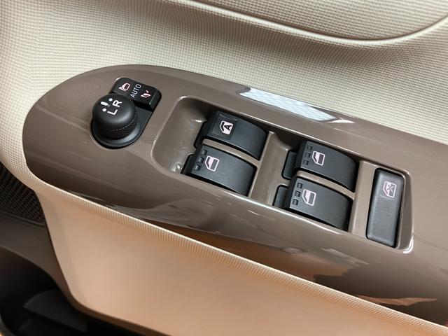ムーヴキャンバスＧメイクアップＶＳ　ＳＡIIIサポカーＳワイド適合　パノラマモニター対応　ドラレコ　ステアリングスイッチ　ＵＳＢ接続端子　両側オートスライドドア　運転席シートヒーター　置きラクボックス　Ｐスタート　アイドリングストップ　キーフリー（神奈川県）の中古車