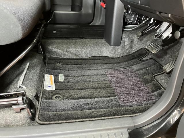 タントカスタムＲＳ　ＳＡスマアシ　ミラクルオープンドア　両側オートスライドドア　エコアイドル　ステアリングスイッチ　ＵＳＢ接続端子　Ｐスタート　エコアイドル　ＥＴＣ　Ｂカメラ　キーフリー（神奈川県）の中古車