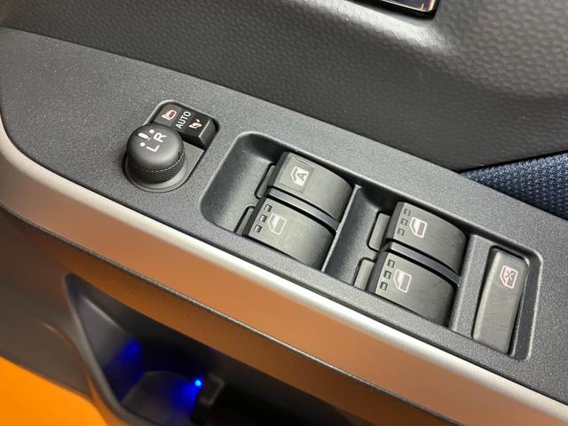 トールカスタムＧ　ターボサポカーＳワイド適合　ドラレコ　両側オートスライドドア　全車速追従機能付ＡＣＣ　電動パーキングブレーキ　パノラマモニター対応　ＵＳＢ接続端子　Ｐスタート　コーナーセンサー　キーフリー（神奈川県）の中古車