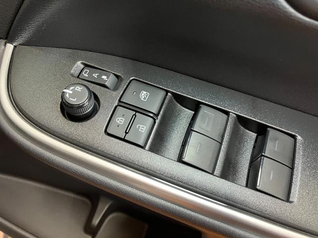 ノアＧ衝突被害軽減ブレーキシステム　３列シート　ドラレコ　全方位モニター　クルーズコントロール　電動パーキングブレーキ　Ｐスタート　両側オートスライドドア　エマージェンシースイッチ　ＥＴＣ　キーフリー（神奈川県）の中古車