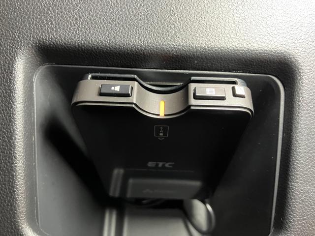 タントカスタムＲＳ　トップエディションＶＳ　ＳＡIIIサポカーＳワイド適合　ドラレコ　ミラクルオープンドア　パノラマモニター対応　両側オートスライドドア　ステアリングスイッチ　シートヒーター　ＵＳＢ接続端子　ＥＴＣ　キーフリー（神奈川県）の中古車