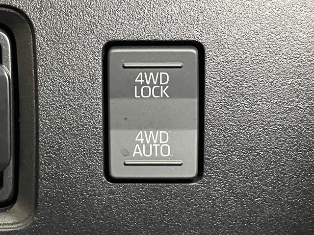 ハイゼットカーゴクルーズターボ４ＷＤ　サポカーＳワイド適合　Ｂカメラ　オーディオ　エアコン　インナーカメラ　アプリケーションソケット　Ｐスタート　コーナーセンサー　誤発進抑制機能　電動格納ミラー　パワーウインドウ　キーフリー（神奈川県）の中古車