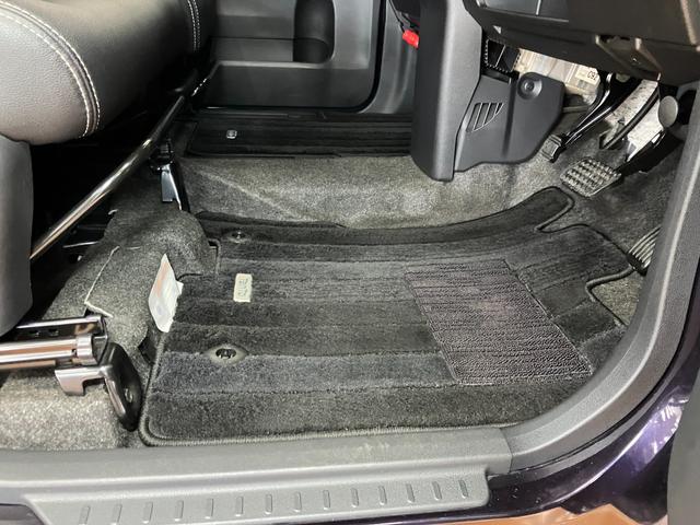 タントカスタムＲＳ　トップエディションＳＡIIIサポカーＳワイド適合　パノラマモニター対応　両側オートスライドドア　ステアリングスイッチ　ナビ　オートエアコン　Ｐスタート　運転席シートヒーター　オートハイビーム　キーフリー（神奈川県）の中古車