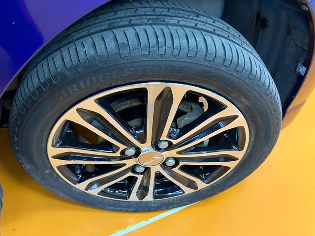 タントカスタムＲＳ　トップエディションＳＡIIスマアシ　ミラクルオープンドア　両側オートスライドドア　ステアリングスイッチ　Ｐスタート　エコアイドル　横滑り防止機能　誤発進抑制機能　Ｂカメラ　キーフリー（神奈川県）の中古車