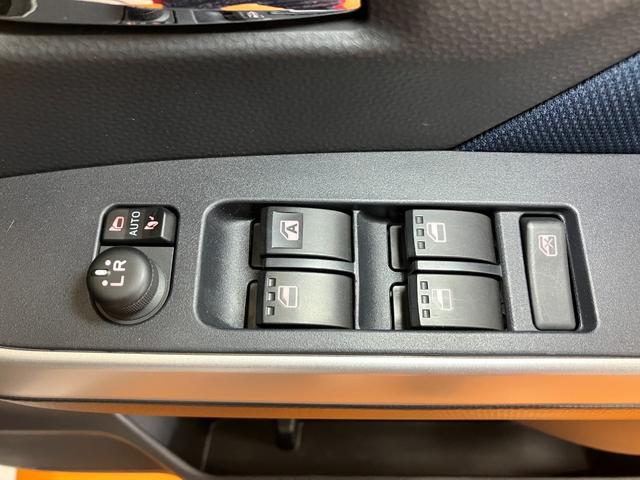 トールカスタムＧ　ターボサポカーＳワイド適合　ドラレコ　両側オートスライドドア　全車速追従機能付ＡＣＣ　電動パーキングブレーキ　パノラマモニター対応　ＵＳＢ接続端子　Ｐスタート　コーナーセンサー　キーフリー（神奈川県）の中古車