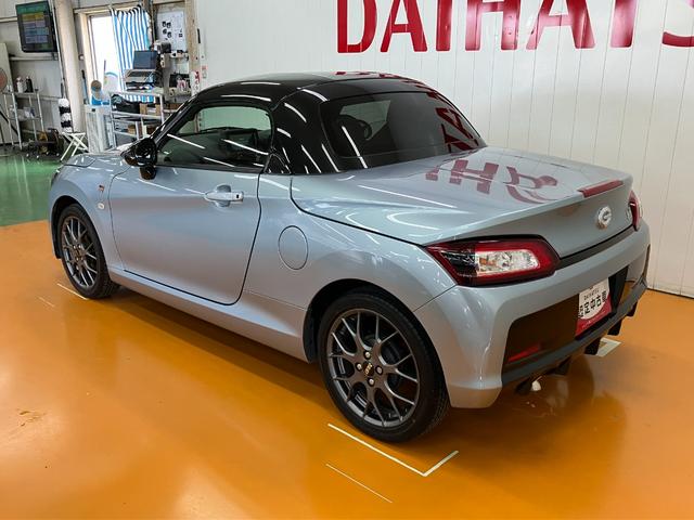 コペンＧＲ　スポーツオープンカー　二人乗　アクティブトップ　レカロ製スポーツシート　ＭＯＭＯ製ステアリングホイール　ＢＢＳ製アルミホイール　Ｂカメラ　　パドルシフト　Ｐスタート　シートヒーター　ＥＴＣ　ＵＳＢ接続端子（神奈川県）の中古車