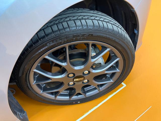 コペンＧＲ　スポーツオープンカー　二人乗　アクティブトップ　レカロ製スポーツシート　ＭＯＭＯ製ステアリングホイール　ＢＢＳ製アルミホイール　Ｂカメラ　　パドルシフト　Ｐスタート　シートヒーター　ＥＴＣ　ＵＳＢ接続端子（神奈川県）の中古車