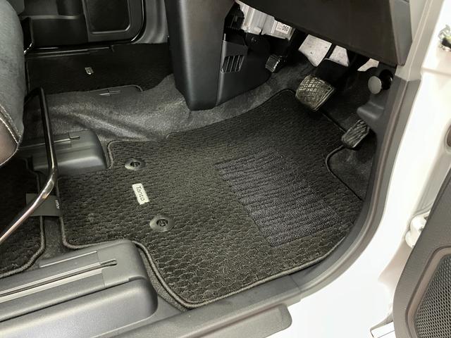 タントカスタムＲＳサポカーＳワイド適合　ミラクルオープンドア　パノラマモニター対応　両側オートスライドドア　ＵＳＢ接続端子　ＥＴＣ　ドラレコ　全車速追従機能付ＡＣＣ　ステアリングスイッチ　シートヒーター　キーフリー（神奈川県）の中古車