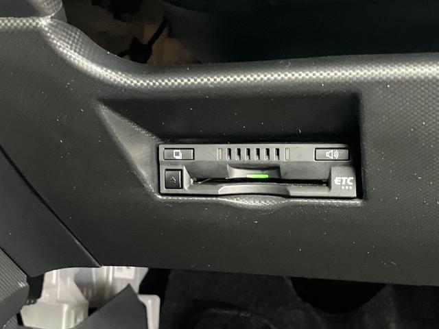 ロッキープレミアムサポカーＳワイド適合　ドラレコ　パノラマモニター対応　ステアリングスイッチ　全車速追従機能付ＡＣＣ　ＵＳＢ接続端子　Ｐスタート　シートヒーター　ブラインドスポットモニター　コーナーセンサー　ＥＴＣ（神奈川県）の中古車