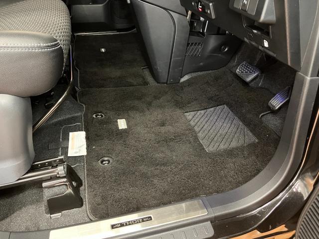 トールカスタムＧ　ターボサポカーＳワイド適合　ドラレコ　両側オートスライドドア　全車速追従機能付ＡＣＣ　電動パーキングブレーキ　パノラマモニター対応　ＵＳＢ接続端子　Ｐスタート　コーナーセンサー　キーフリー（神奈川県）の中古車