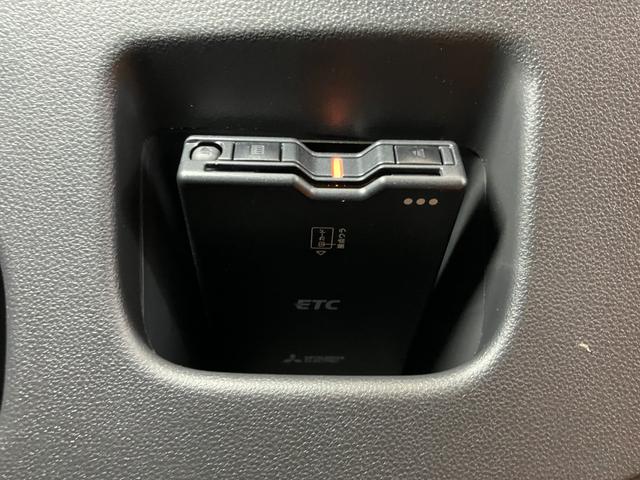 ムーヴカスタム　ＲＳ　ハイパーリミテッドＳＡIIIサポカーＳワイド適合　パノラマモニター対応　ＥＴＣ　オートエアコン　ステアリングスイッチ　Ｐスタート　運転席シートヒーター　アイドリングストップ　オートハイビーム　電動格納ミラー　キーフリー（神奈川県）の中古車