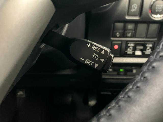 ノアＧ衝突被害軽減ブレーキシステム　ドラレコ　３列シート　ステアリングスイッチ　シートヒーター　デュアルオートエアコン　ＵＳＢ接続端子　クルーズコントロール　キーフリー（神奈川県）の中古車