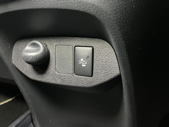 ヴィッツ１．３Ｆ　ＬＥＤエディション衝突被害軽減ブレーキシステム　ＬＥＤヘッドランプ　ドラレコ　Ｂカメラ　ステアリングスイッチ　ナビ　エアコン　Ｐスタート　電動格納ミラー　横滑り防止機能　誤発進抑制機能　レーンアシスト　オートハイビーム（神奈川県）の中古車