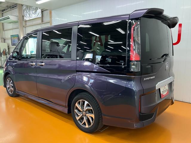 ステップワゴンスパーダスパーダ　ホンダセンシング衝突被害軽減ブレーキシステム　ドラレコ　３列シート　ステアリングスイッチ　クルーズコントロール　Ｐスタート　アイドリングストップ　パドルシフト　両側オートスライドドア　レーンアシスト　ＥＴＣ（神奈川県）の中古車