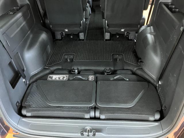 ステップワゴンスパーダスパーダ　ホンダセンシング衝突被害軽減ブレーキシステム　ドラレコ　３列シート　ステアリングスイッチ　クルーズコントロール　Ｐスタート　アイドリングストップ　パドルシフト　両側オートスライドドア　レーンアシスト　ＥＴＣ（神奈川県）の中古車